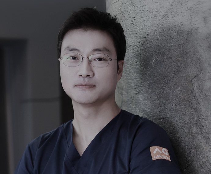 시우성형외과 이시우 대표원장